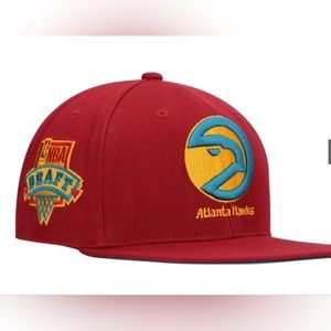 Atlanta Hawks Red Fitted Hat Mitchell & Ness NBA Draft Northern Lights Sz 7 1/8